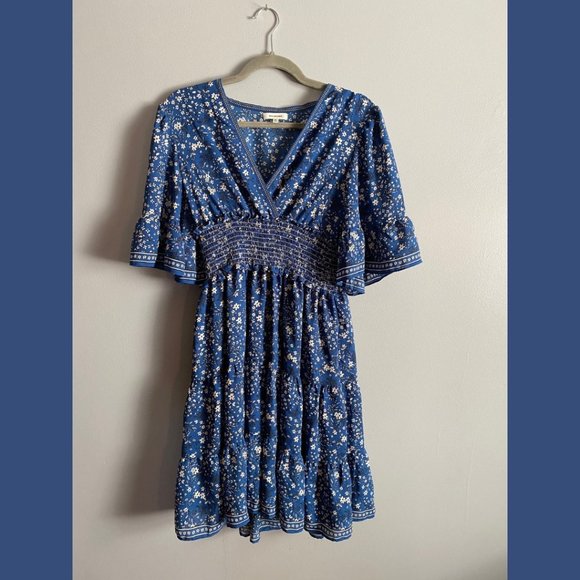 Max Studio Dresses & Skirts - Max Studio | Floral Flutter Sleeve Dress Blue and White Print | Size Small, SM
